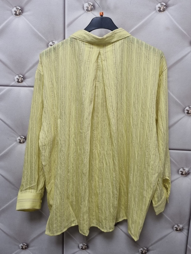 koszula-stripe-latynka-zolta-cytrynowa-yellow-bawelna-oversize-pionowe-bezowe-paski-pognieciona-struktura-kieszonka-tyl-zakladka-100-bawelna-kolekcja-wiosna-2026-butik-szykownia-11