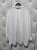 koszula-stripe-latynka-biala-white-bawelna-oversize-pionowe-bezowe-paski-pognieciona-struktura-kieszonka-tyl-zakladka-100-bawelna-kolekcja-wiosna-2026-butik-szykownia-10