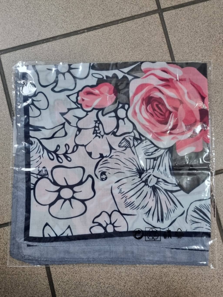 gawroszka-marine-apaszka-damska-70x70-wiskoza-roz-bialy-granat-szary-czarny-apaszka-elegancka-chusta-na-szyje-apaszka-do-torebki-apaszka-retro-apaszka-klasyczna-apaszka-wzorzysta-butik-szykownia-3