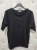 bluzka-kwiat-3d-latynka-czarna-tshirt-damski-bawelna-elastan-aplikacja-kwiat-3d-krotki-rekaw-polska-produkcja-rozmiary-standardowe-i-nadwymiary-modna-bluzka-damska-wiosna-butik-szykownia-9