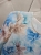 bluzka-kwiatowy-print-madex-pastelowy-blekit-niebieski-bez-pudrowy-roz-kremowy-bluzka-damska-w-kwiaty-gumka-na-dole-gumka-w-rekawach-rekaw-7-8-polska-produkcja-elegancka-bluzka-butik-szykownia-8