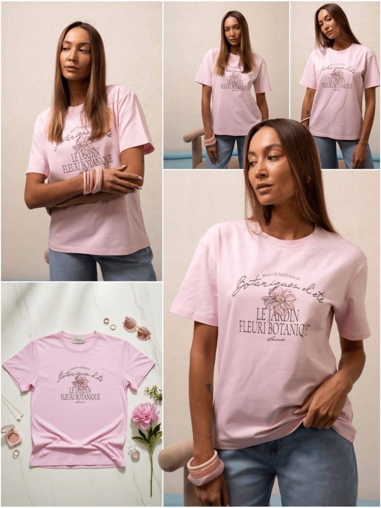 bluzka-tshirt-botanika-lemonada-pudrowy-roz-pastelowy-roz-bawelna-98-elastan-kwiatowy-nadruk-botanique-lete-naturalne-piekno-premium-polskiej-produkcji-modna-bluzka-damska-wiosna-butik-szykownia-13