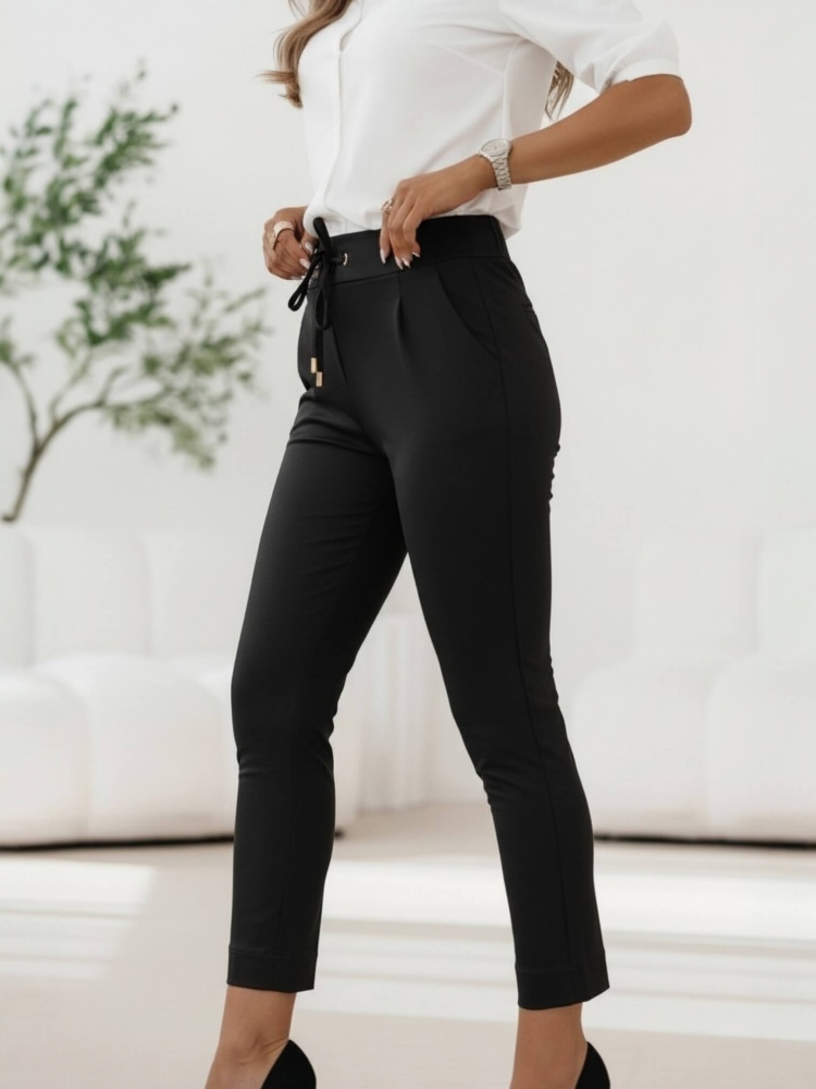 spodnie-cygaretki-novum-czarne-elastyczne-z-troczkiem-7-8-damskie-eleganckie-wygodne-kieszenie-eleganckie-sportowe-polska-produkcja-wiskoza-elastan-butik-szykownia-8