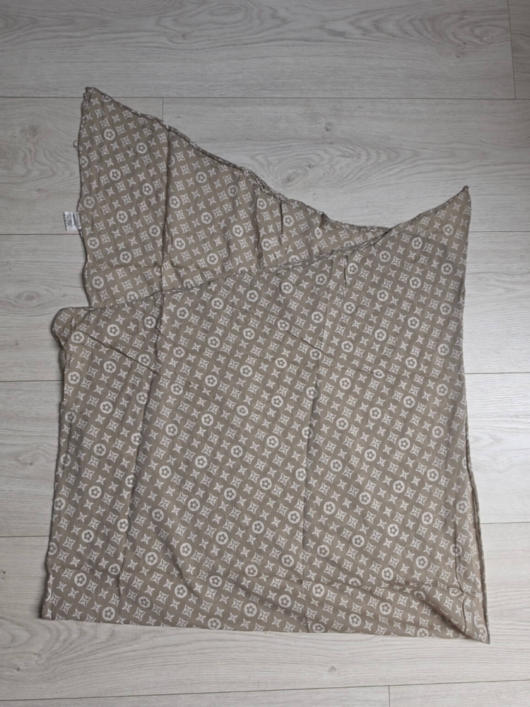 apaszka-asymetryczna-kiria-wzory-luizka-bawelna-silk-lekka-szal-damski-70x135-modny-elegancki-dodatek-do-stylizacji-butik-szykownia-6