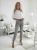 spodnie-jeansy-msara-bf3201-e-mom-fit-jasnoszare-elastyczne-cienki-jeans-z-paskiem-fashion-jeans-damskie-wiosna-lato-butik-szykownia-2