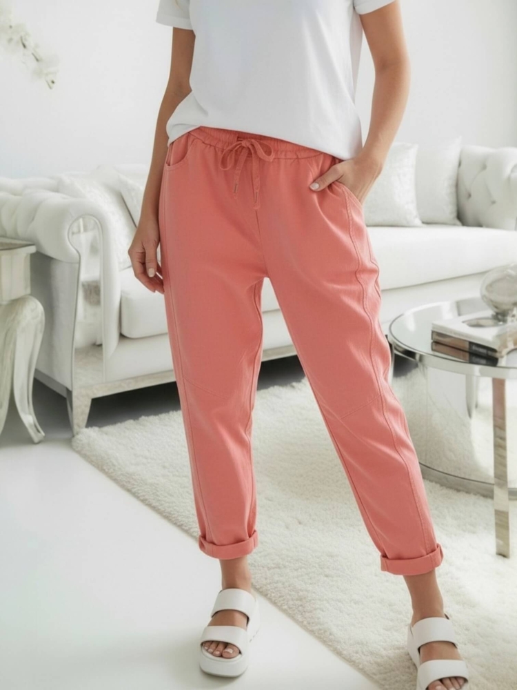 spodnie-joggery-estos-coriselle-lososiowe-koralowe-oversize-elastyczne-wloskie-spodnie-damskie-troczek-guma-w-pasie-kieszenie-wiskoza-nylon-elastan-wiosenne-spodnie-casual-butik-szykownia-6