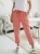 spodnie-joggery-estos-coriselle-lososiowe-koralowe-oversize-elastyczne-wloskie-spodnie-damskie-troczek-guma-w-pasie-kieszenie-wiskoza-nylon-elastan-wiosenne-spodnie-casual-butik-szykownia-6
