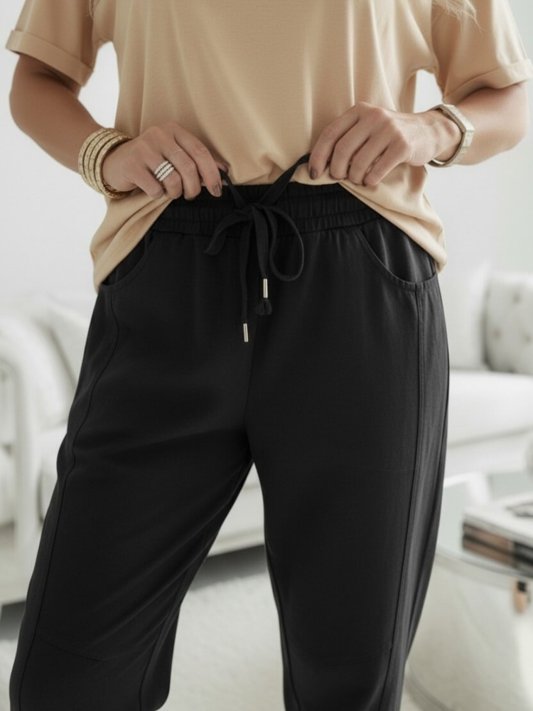 spodnie-joggery-estos-coriselle-czarne-oversize-elastyczne-wloskie-spodnie-damskie-troczek-guma-w-pasie-kieszenie-wiskoza-nylon-elastan-wiosenne-spodnie-casual-butik-szykownia-2