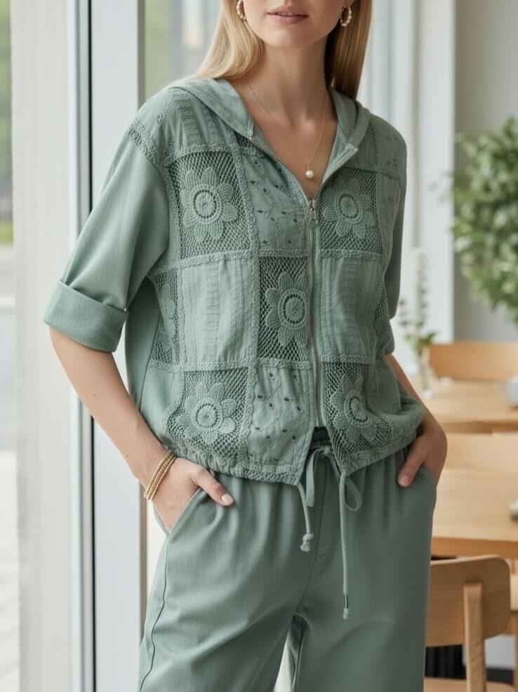 narzutka-bluza-boho-aurora-verdea-zielona-khaki-oversize-kaptur-koronka-szydelkowe-kwiaty-bawelna-elastan-kieszenie-troczek-wiosenna-narzutka-damska-butik-szykownia-1