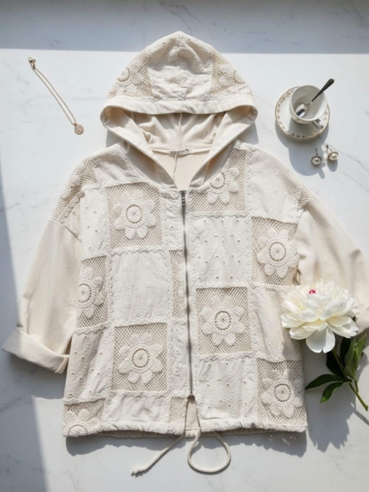 narzutka-bluza-boho-aurora-verdea-jasny-bez-oversize-kaptur-koronka-szydelkowe-kwiaty-bawelna-elastan-kieszenie-troczek-wiosenna-narzutka-damska-butik-szykownia-2