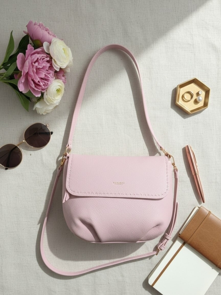 torebka-diana-co-dtl703-3-cukierkowy-roz-klapka-pasek-odpinany-zamek-zlote-okucia-kieszonki-damska-elegancka-faux-leather-butik-szykownia-3