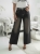spodnie-jeansy-varelle-czarne-straight-wide-leg-przetarcia-wysoki-stan-szerokie-nogawki-modne-damskie-jeansy-nieelastyczne-butik-szykownia-1