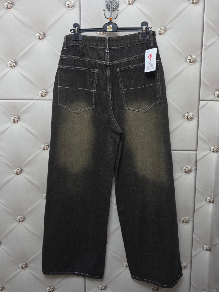 spodnie-jeansy-varelle-czarne-straight-wide-leg-przetarcia-wysoki-stan-szerokie-nogawki-modne-damskie-jeansy-nieelastyczne-butik-szykownia-8