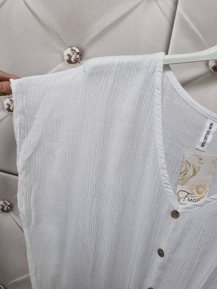 bluzka-pastello-biala-muslinowa-wiskoza-dekolt-v-wiazanie-na-dole-guziki-oversize-lekka-letnia-damska-butik-szykownia-8