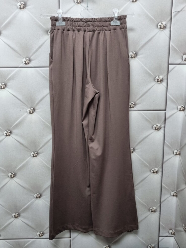 spodnie-galaxy-stayhere-zaszywka-dzwony-szwedy-mocca-brazowe-uniwersalne-sportowe-eleganckie-butik-szykownia-9