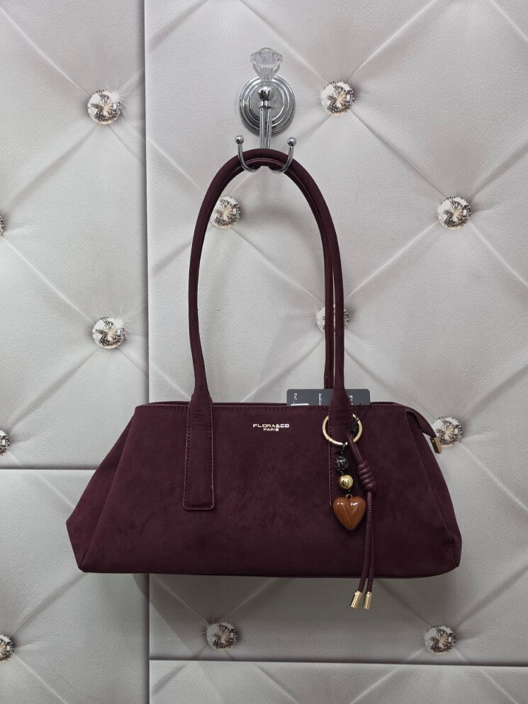 torebka-floraco-f7579-bordowa-bowling-elegancka-damska-zamszowa-ekoskora-pojemna-trzy-komory-zlote-okucia-breloczek-modna-klasyczna-butik-szykownia-3