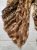 apaszka-szal-virella-panterka-braz-bez-czern-animal-print-lekki-szal-damski-wiskoza-elegancki-dodatek-wiosenny-modny-szal-butik-szykownia-12