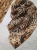 apaszka-szal-virella-panterka-braz-bez-czern-animal-print-lekki-szal-damski-wiskoza-elegancki-dodatek-wiosenny-modny-szal-butik-szykownia-15