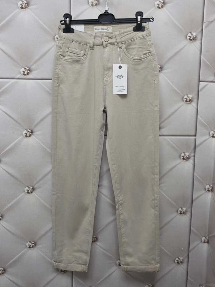 jeansy-mom-fit-bezowe-damskie-delux-design-1998-11-elastyczne-spodnie-jeans-jasny-bez-wysoki-stan-wiosenne-butik-szykownia-9