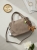 torebka-zamszowa-floraco-f7512-taupe-bezowa-elegancka-torebka-damska-na-ramie-do-reki-z-paskiem-regulowanym-zamek-kieszonki-breloczek-butik-szykownia-5