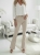 spodnie-jeansy-flare-16255-j-shiny-desing-jasny-bezowy-cienkie-lekkie-elastyczne-bawelna-pastelowe-wiosna-damskie-butik-szykownia-6