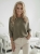 sweter-katrin-mocca-nietoperz-dekolt-lodka-stayhere-damski-elegancki-miekki-wiosenny-modny-basic-uniwersalny-butik-szykownia-3