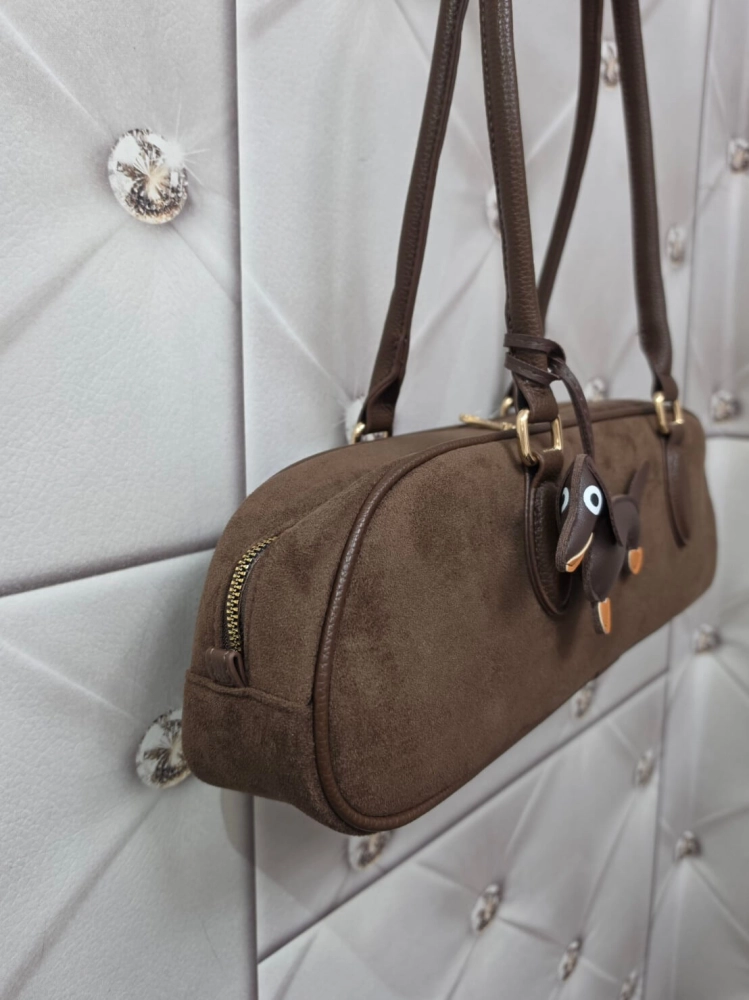 torebka-jamnik-gallantry-paris-kj-62070-a-coffee-zamszowa-torebka-damska-brazowa-skorzana-ekologiczna-modna-torebka-na-ramie-klasyczna-elegancka-butik-szykownia-9