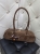torebka-jamnik-gallantry-paris-kj-62070-a-coffee-zamszowa-torebka-damska-brazowa-skorzana-ekologiczna-modna-torebka-na-ramie-klasyczna-elegancka-butik-szykownia-10