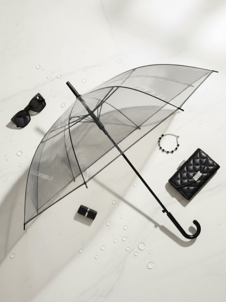 parasol-damski-transparentny-czarny-duzy-przezroczysty-elegancki-wodoodporny-ochrona-przed-deszczem-modny-akcesorium-wiosna-butik-szykownia-1