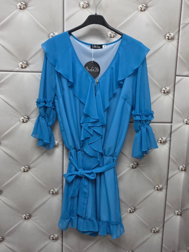 kombinezon-damski-dori-niebieski-elegancki-kombinezon-z-falbana-lekki-letni-kombinezon-na-komunie-przyjecia-by-la-vie-polska-produkcja-butik-szykownia-9