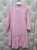 sukienka-rozowa-rosalia-z-kwiatem-falbana-oversize-maselko-komunia-wiosna-elegancka-wloska-butik-szykownia-12