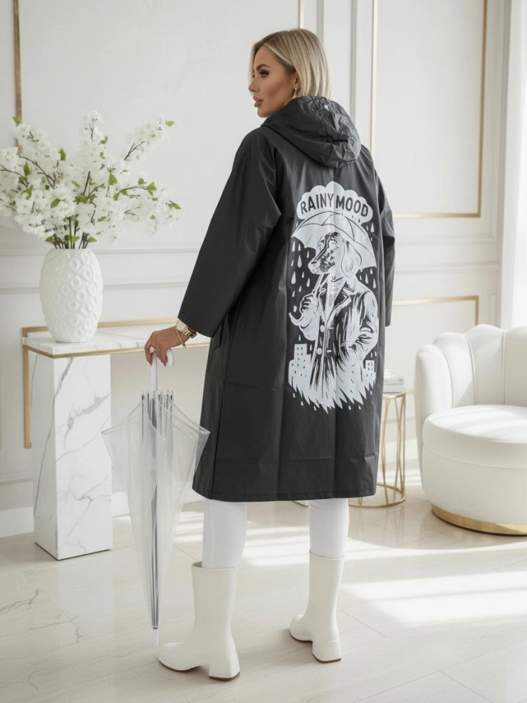 czarny-plaszcz-przeciwdeszczowy-bruno-rossi-d19-limitowana-edycja-raincoat-damski-wodoodporny-z-kapturem-oversize-lekki-na-deszcz-podrozny-modny-butik-szykownia-4
