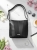 silviarosa-sr6021-torebka-damska-czarna-listonoszka-ekoskora-kieszenie-boczna-kieszonka-na-zamek-regulowany-pasek-codzienna-elegancka-klasyczna-modna-butik-szykownia-2