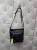 silviarosa-sr6021-torebka-damska-czarna-listonoszka-ekoskora-kieszenie-boczna-kieszonka-na-zamek-regulowany-pasek-codzienna-elegancka-klasyczna-modna-butik-szykownia-7