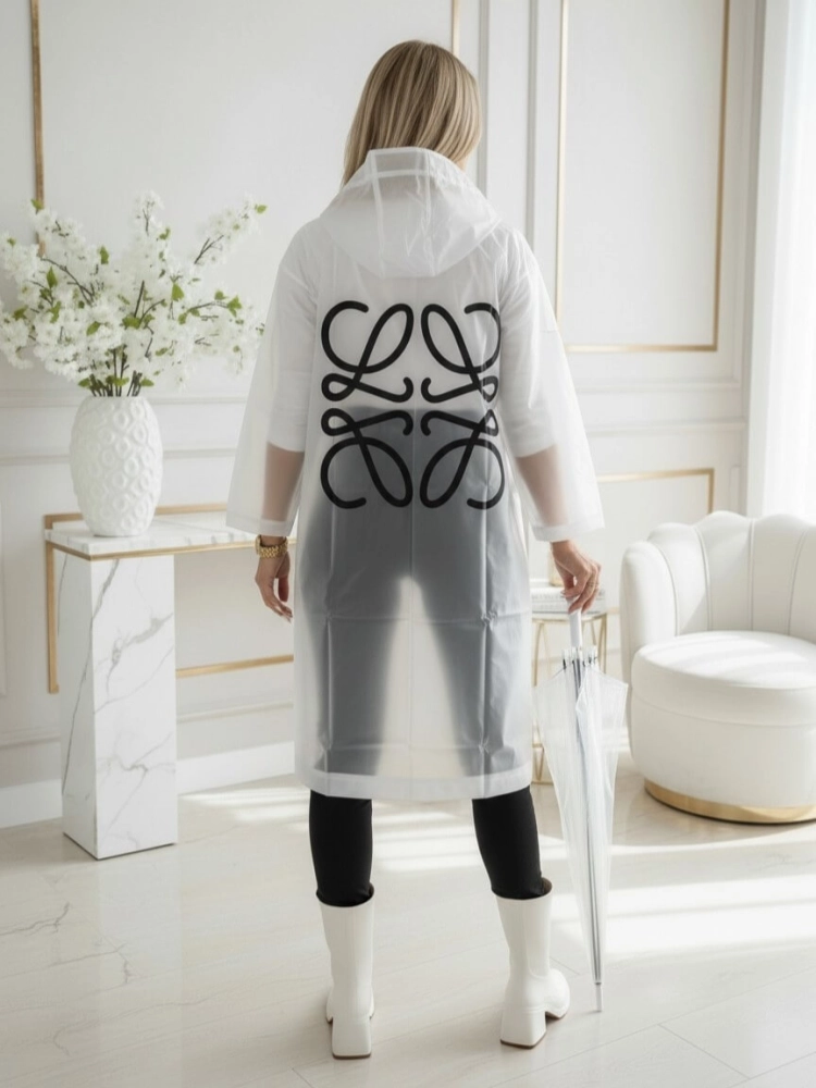bialy-transparenty-plaszcz-przeciwdeszczowy-bruno-rossi-dpl-limitowana-edycja-raincoat-damski-wodoodporny-z-kapturem-oversize-lekki-na-deszcz-podrozny-modny-butik-szykownia-4