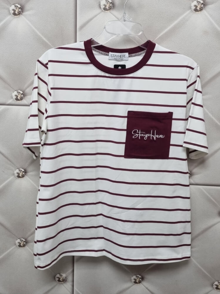 bluzka-tshirt-stayhere-paski-bialo-bordowe-kieszonka-bawelna-elastan-codzienna-model-4A-butik-szykownia-7