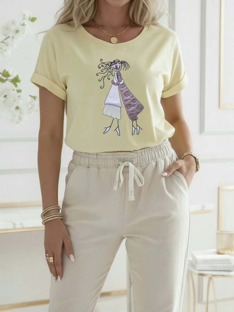 bluzka-tshirt-madnes-zolta-aplikacja-3d-krotki-rekaw-premium-polska-produkcja-bawelna-elastyczna-rozmiary-1-2-3-codzienna-elegancka-butik-szykownia-1