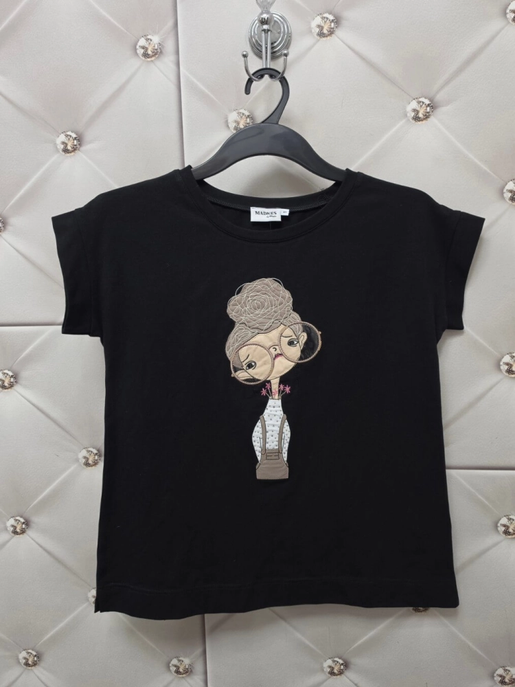 bluzka-tshirt-madnes-czarna-aplikacja-3d-krotki-rekaw-premium-polska-produkcja-bawelna-elastyczna-rozmiary-1-2-3-codzienna-elegancka-butik-szykownia-8