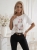 bluzka-tshirt-agape-biala-oversize-aplikacja-3d-rower-rozowy-krotki-rekaw-bawelna-elastan-wloska-produkcja-modna-casual-wiosna-lato-butik-szykownia-5