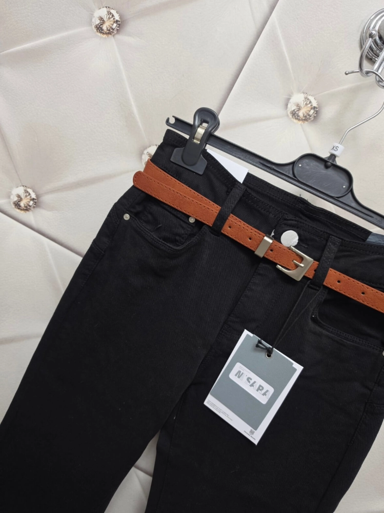 m-sara-spodnie-jeansy-flare-regular-krotkie-dla-nizszych-czarne-elastyczne-pasek-model-j3018-13-bawelna-wiskoza-elastan-butik-szykownia-7