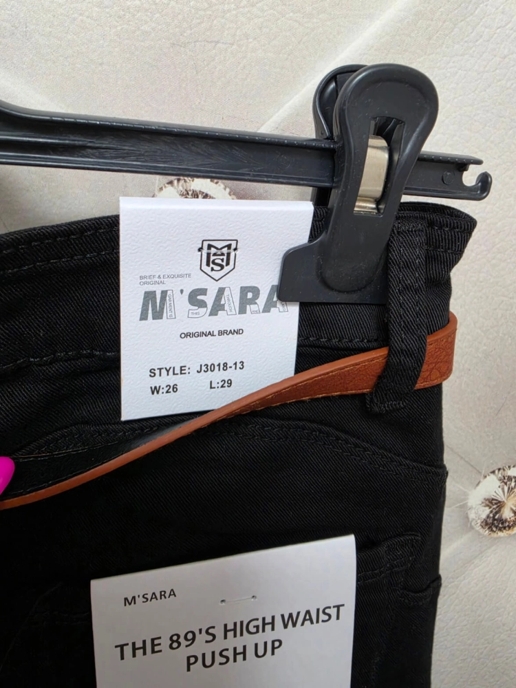 m-sara-spodnie-jeansy-flare-regular-krotkie-dla-nizszych-czarne-elastyczne-pasek-model-j3018-13-bawelna-wiskoza-elastan-butik-szykownia-11