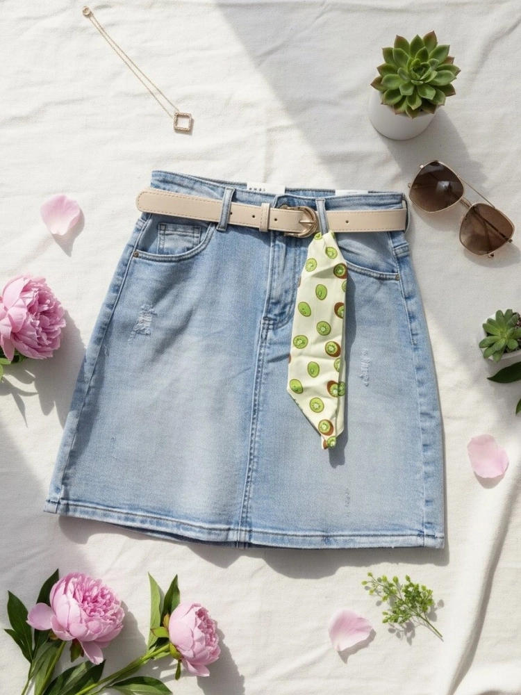 spodnica-jeansowa-msara-e2506-5p-jasny-jeans-elastyczna-mini-a-linia-pasek-apaszka-krotka-damska-bawelna-denim-wiosna-lato-stylowa-butik-szykownia-3
