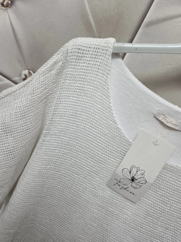 bluzka-blizniak-bianca-lace-biala-bawelniana-azurowa-falbanka-richelieu-oversize-lekka-przewiewna-wiosna-lato-butik-szykownia-7