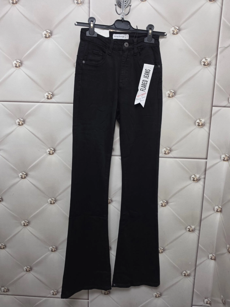 jeansy-shiny-designe-flare-long-czarne-dla-wysokich-dlugie-elastyczne-dzwony-wydluzajace-nogi-wysoki-stan-butik-szykownia-4