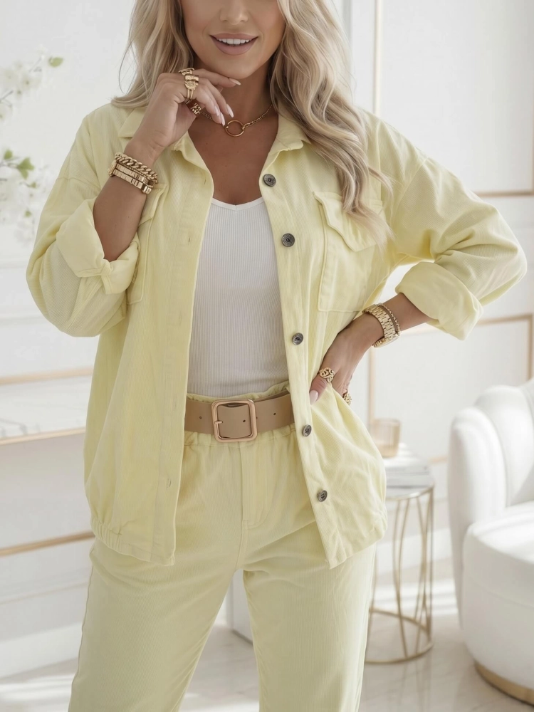 komplet-sztruksowy-blue-vento-pastelowy-zolty-bluza-spodnie-cienki-sztruks-bawelna-guma-w-pasie-pasek-mom-fit-wiosna-lato-butik-szykownia-4