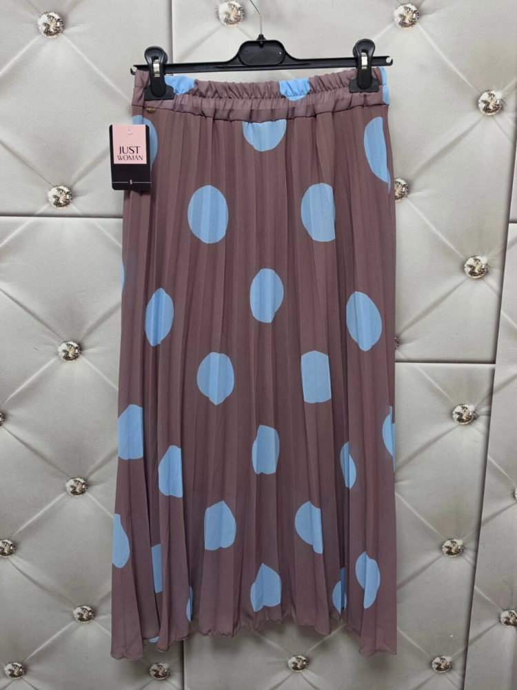 spodnica-plisowana-amara-dots-just-women-fango- niebieskie-grochy-duze-kropki-midi-plisy-guma-w-pasie-wloska-produkcja-elegancka-wiosna-lato-butik-szykownia-9