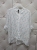 bluzka-koszulowa-alessia-biala-blekitne-kropki-mgielka-tencel-wloska-produkcja-rekaw-3-4-wiazana-lekka-damska-butik-szykownia-10