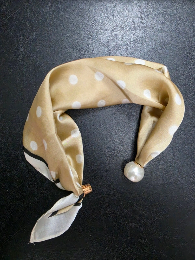gawroszka-z-perelka-model-23-magnetyczne-zapiecie-gotowy-dodatek-apaszka-na-szyje-modna-gawroszka-damska-wielokolorowa-butik-szykownia-2