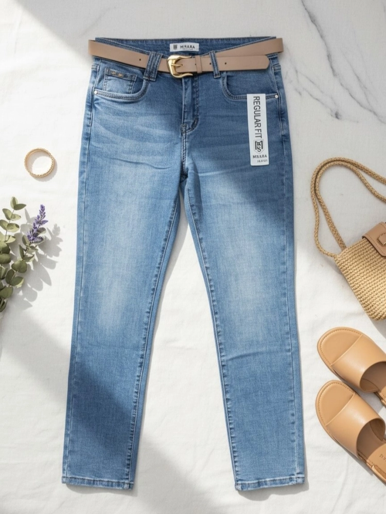 jeansy-msara-regular-fit-big-size-elastyczne-jasny-jeans-przecierane-pasek-w-zestawie-wysoki-stan-duze-rozmiary-xl-2xl-3xl-4xl-5xl-6xl-7xl-8xl-9xl-modne-spodnie-damskie-butik-szykownia-3