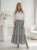 dluga-spodnica-marisella-khaki-w-biale-grochy-wiskoza-elastan-guma-w-pasie-rozmiar-uniwersalny-maxi-spodnica-butik-szykownia-7